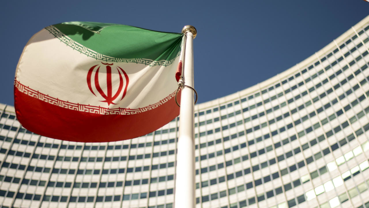واشنطن تفرض عقوبات جديدة على إيران