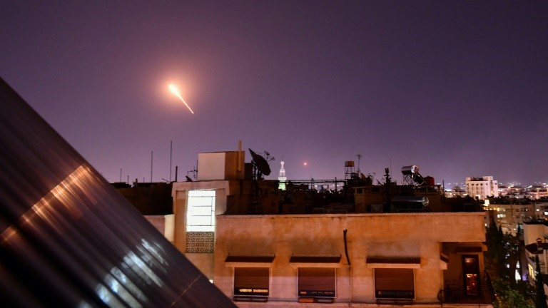 الدفاع الجوي السوري يرد على قصف إسرائيلي جنوب دمشق ليل 20 يوليو 2020