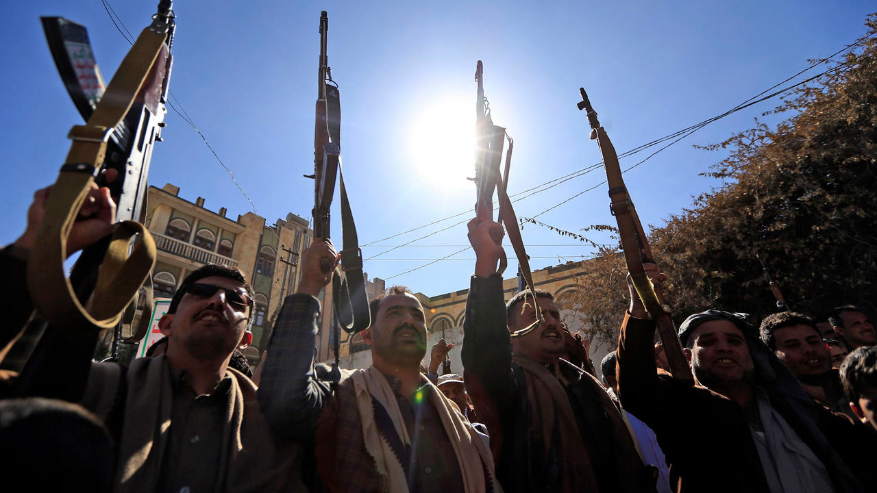 مؤيدون للمتمردين الحوثيين في صنعاء في 20 كانون الثاني/يناير 2021