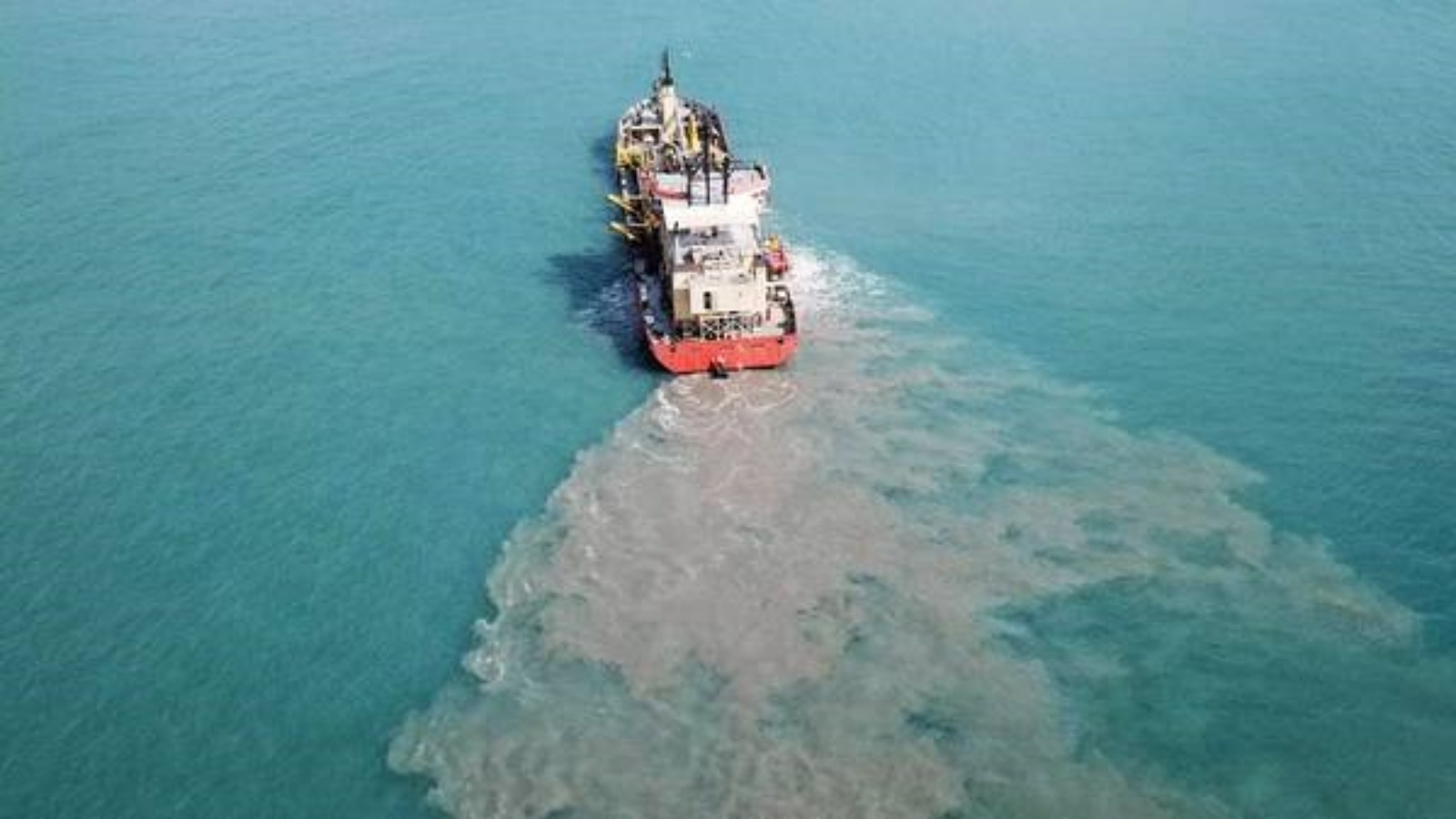 تايوان طردت 4 آلاف سفينة صينية كانت تجرف الرمل من مياهها في 2020