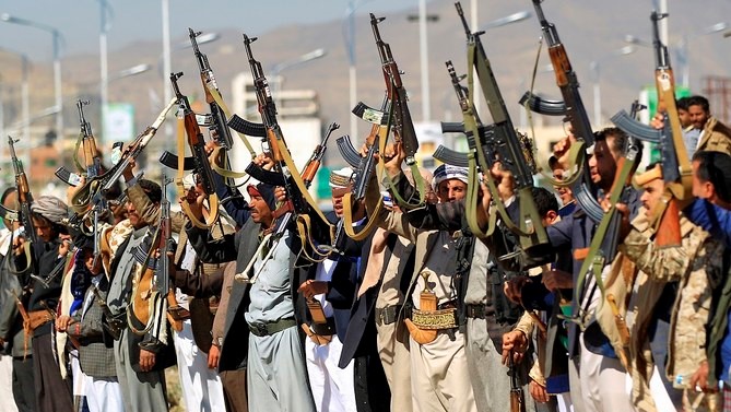 مجموعة من المتمردين الحوثيين في اليمن