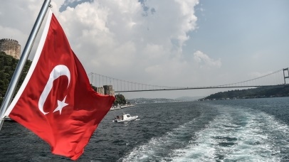 تركيا تعتبر النص محاولة لا قيمة لها لإعادة كتابة التاريخ لأهداف سياسية