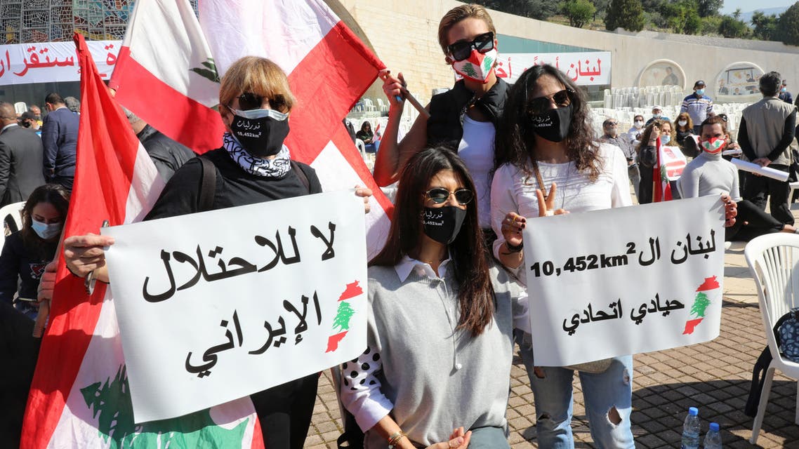 صورة من المحتشدين في الصرح البطريركي في لبنان السبت