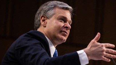 مدير مكتب التحقيقات الفدرالي الأميركي كريستوفر راي يقدم شهادته أمام الكونغرس الثلاثاء