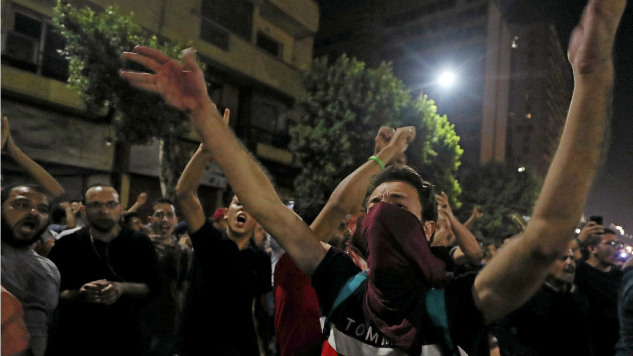 من صور التظاهرات التي تشهدها مصر
