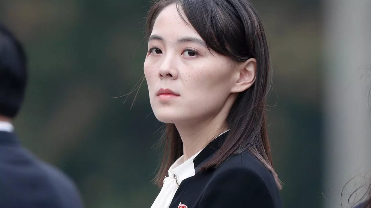 كيم يو جونغ شقيقة زعيم كوريا الشمالية كيم جونغ أون 