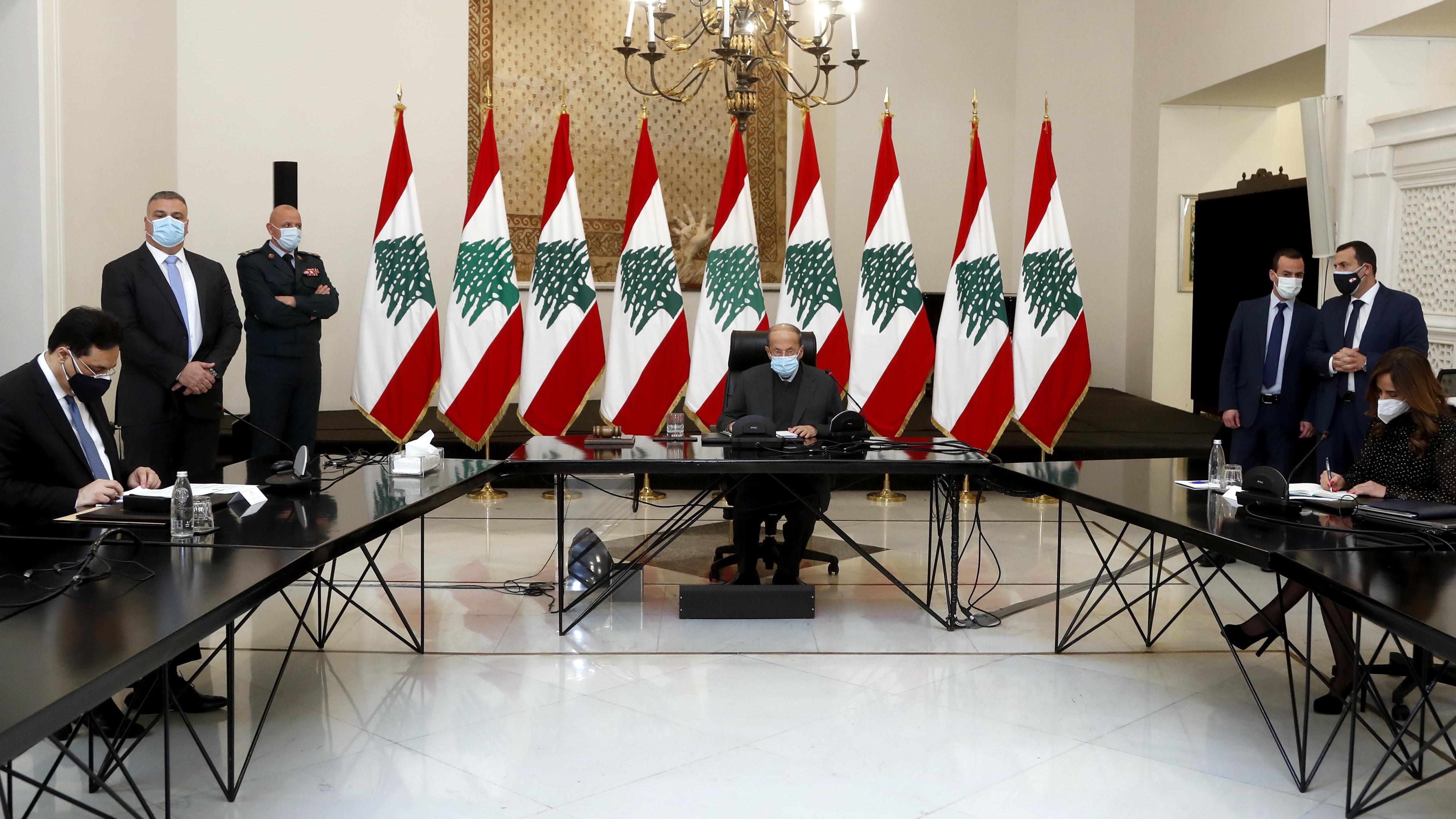 المجلس الأعلى للدفاع في لبنان مجتمعًا الجمعة