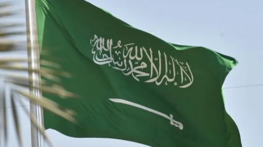 العلم السعودي يرفرف في العاصمة الرياض في 22 ايلول/سبتمبر 2020