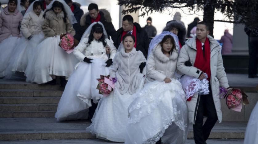 حفل زفاف في مقاطعة هيلونغجيانغ الصينية في صورة أرشيفية