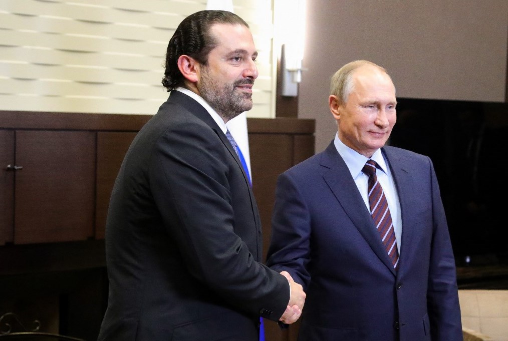 من لقاء سابق جمع بين الرئيس الروسي فلاديمير بوتين ورئيس الوزراء السابق سعد الحريري في موسكو في 2017