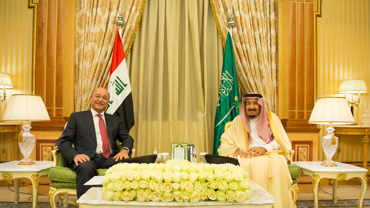 ارئيس صالح مجتمعا مع الملك سلمان خلال زيارة سابقة الى الرياض