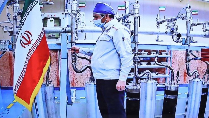 صورة من الأرشيف لداخل منشأة نطنز النووية الإيرانية