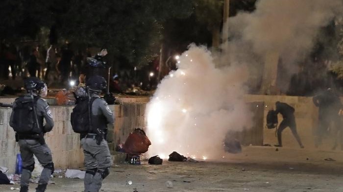 جانب من المواجهات في القدس الشرقية بين الشرطة الإسرائيلية والمواطنين العرب