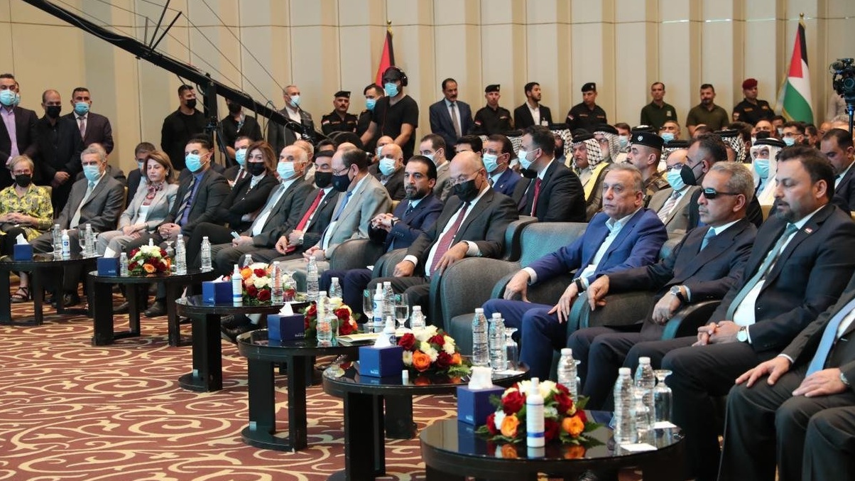 القادة العراقيون خلال المؤتمر الدولي لدعم فلسطين في بغداد السبت