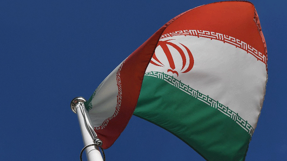 تسعة جرحى في انفجار بمصنع لمواد متفجرة في وسط إيران