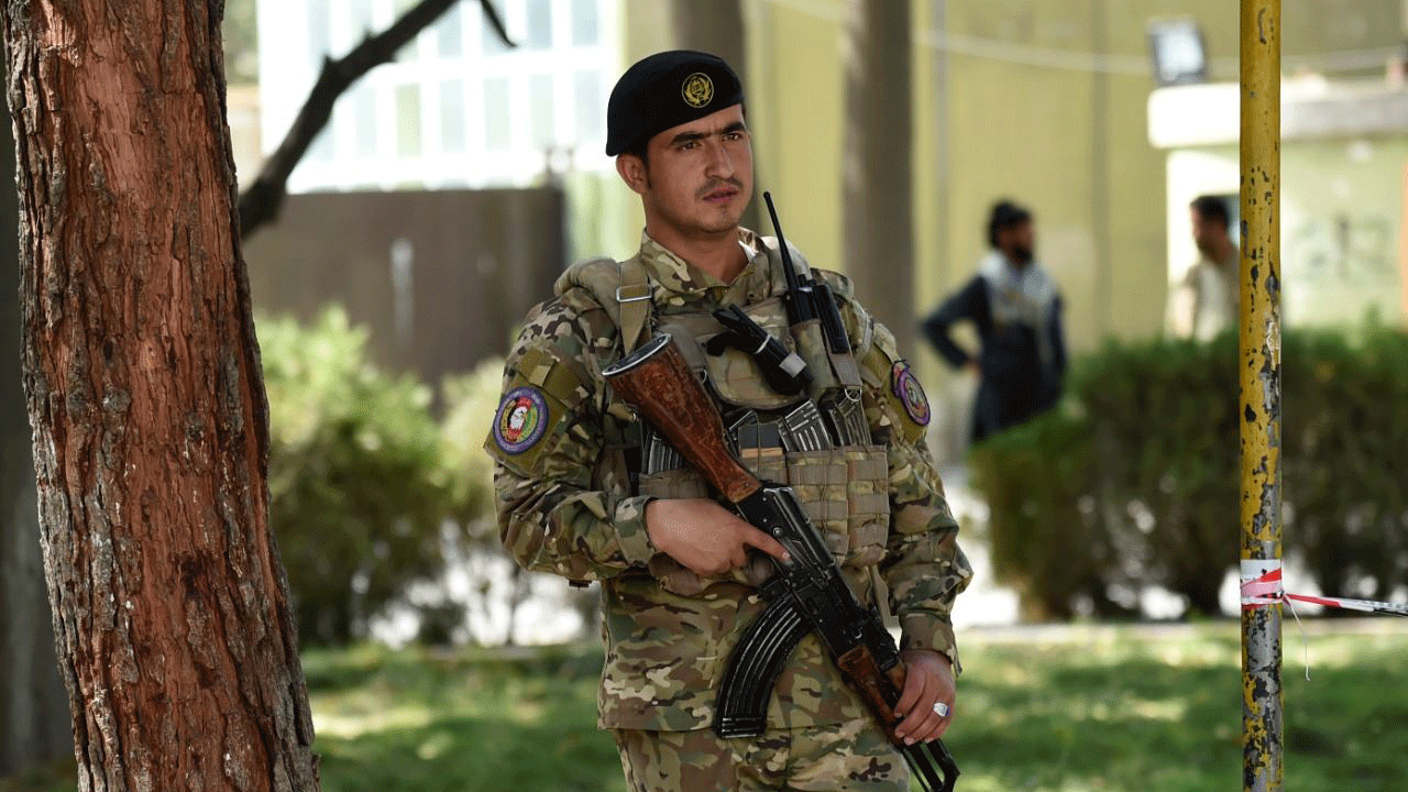 شرطي أفغاني في كابول