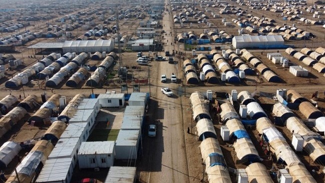 مخيّم مخمورفي العراق الواقع جنوب الحدود التركية