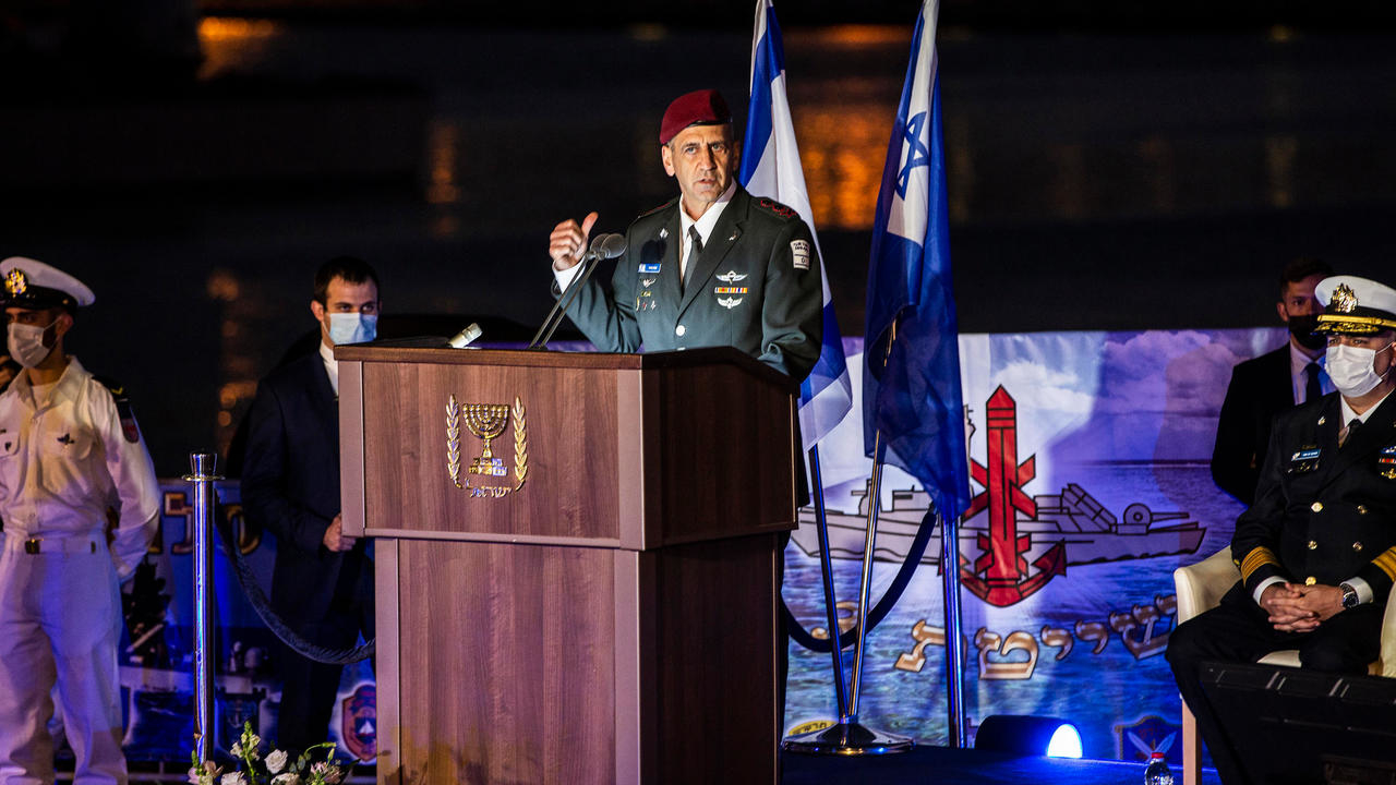 رئيس هيئة أركان الجيش الإسرائيلي أفيف كوخافي في حيفا بتاريخ 2 كانون الأول/ديسمبر 2020