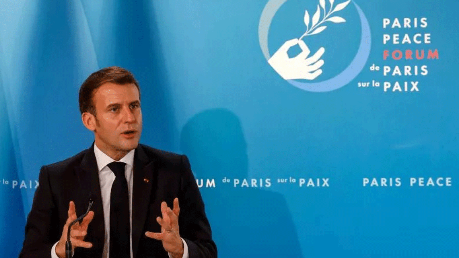 الرئيس الفرنسي إيمانويل ماكرون يتحدث خلال منتدى باريس للسلام في باريس يوم 12 تشرين الثاني/ نوفمبر 2020