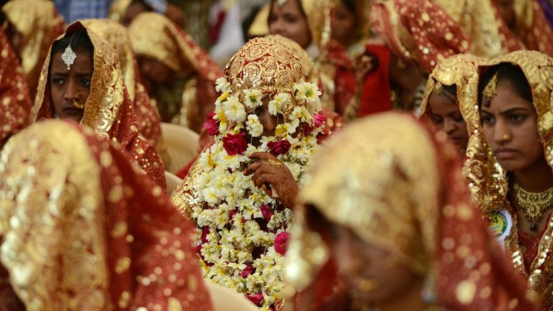 صورة من الأرشيف لأحد حفلات الزفاف في الهند