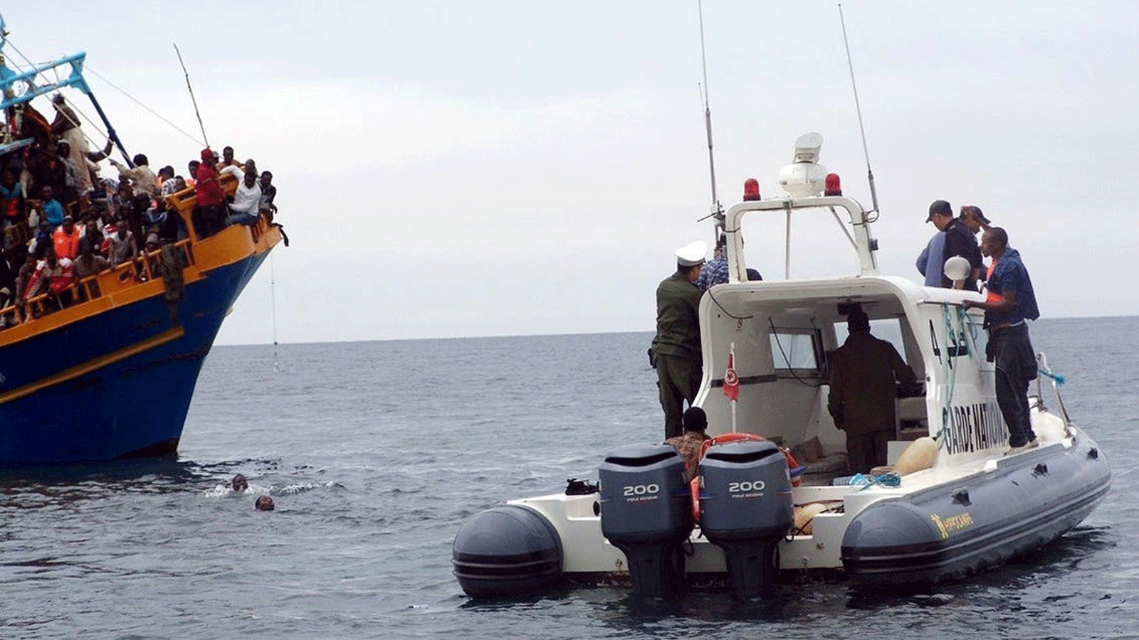 حرس السواحل التونسي ينقذ مهاجرين أفارقة(صورة أرشيفية)