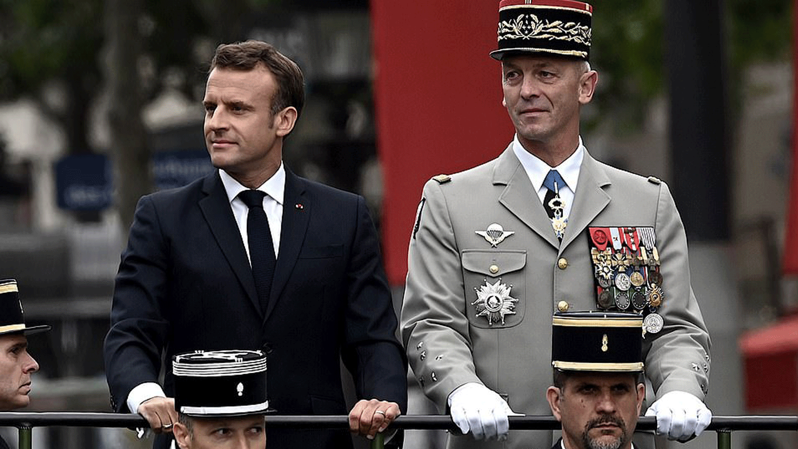 الرئيس الفرنسي في العرض العسكري 14 تموز/يوليو 2021