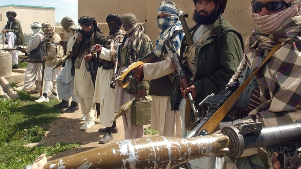 صورة من الأرشيف لمجموعة من مقاتلي طالبان في أفغانستان