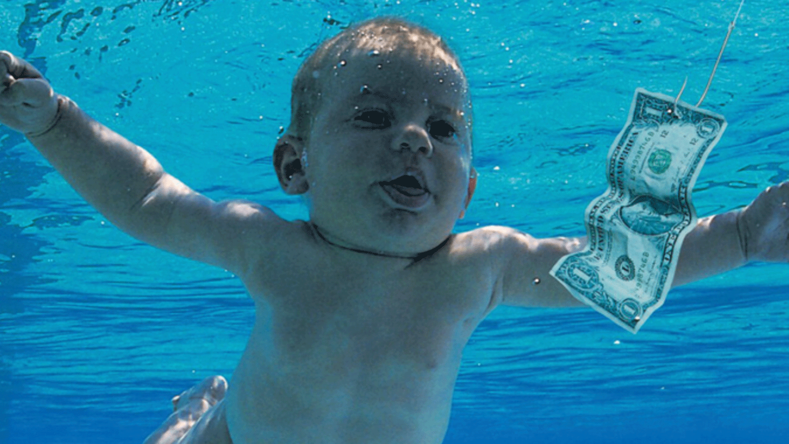 صورة متداولة عبر تويتر للغلاف الذي ظهر عليه وهو طفل. 