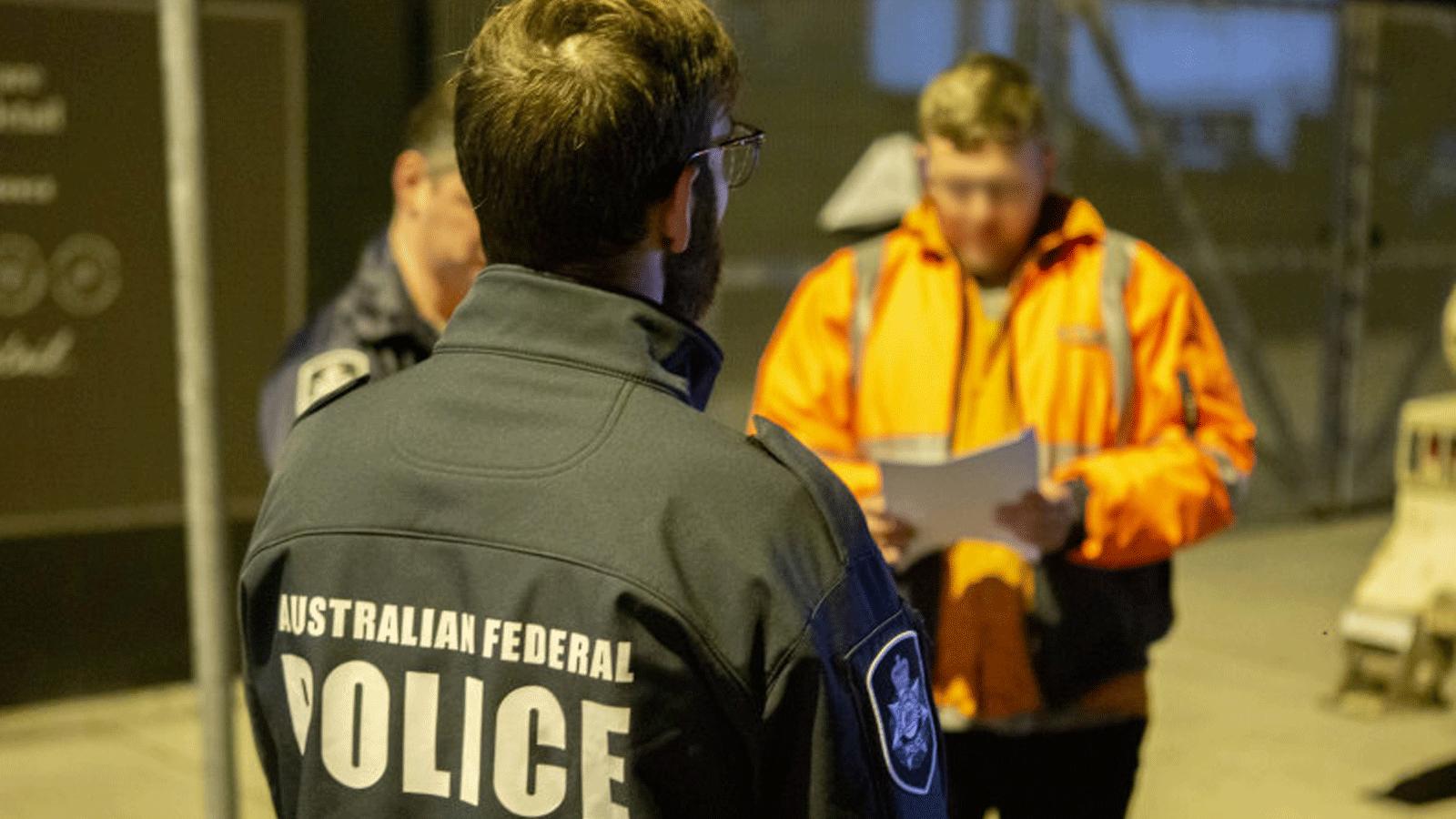 الشرطة الفدرالية في أستراليا تُلقي القبض على رجلين في مرفأ بوتاني بتهمة استيراد المخدرات