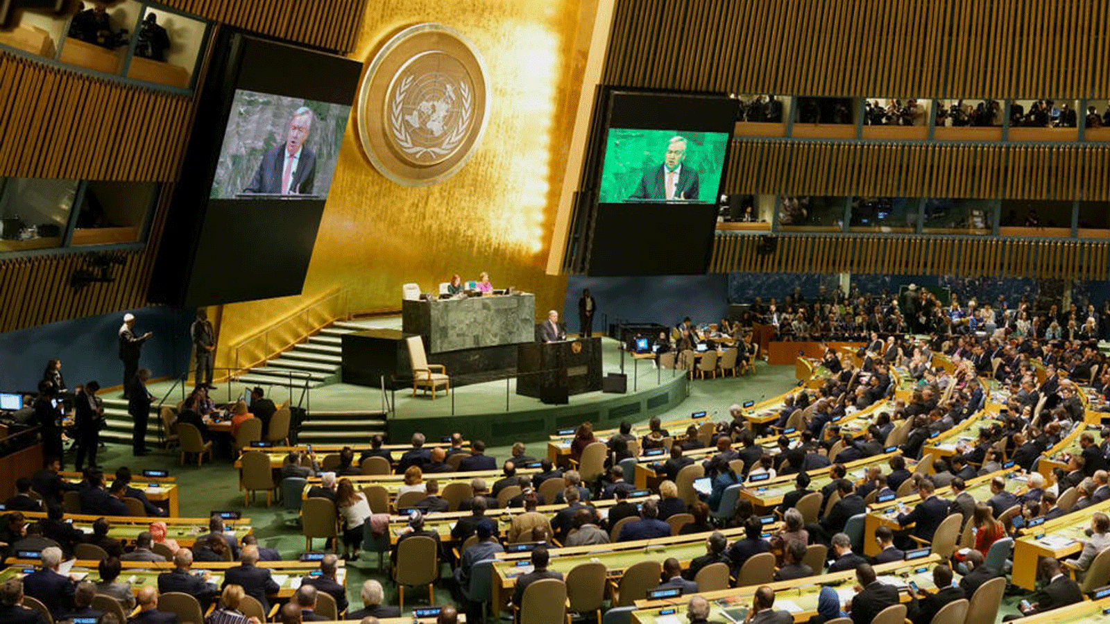 الأمين العام للأمم المتحدة أنطونيو غوتيريش يتحدث في مقر الأمم المتحدة/ نيويورك. 2 أبريل/ نيسان 2020