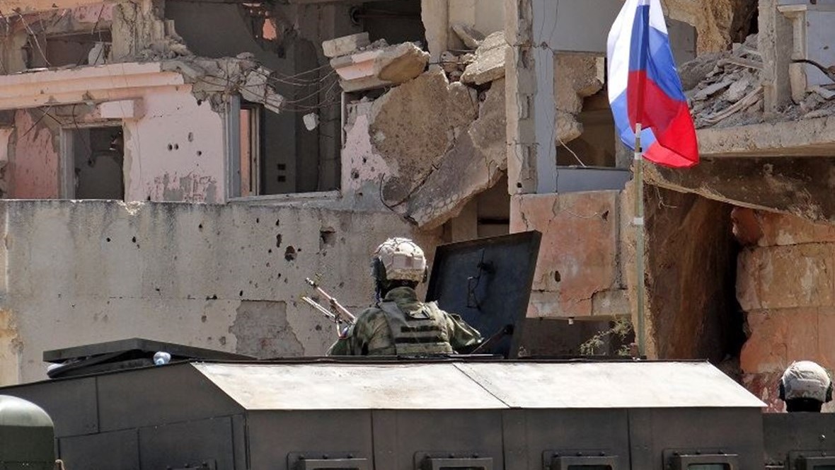 قوات روسية في درعا البلد بمحافظة درعا جنوبي سوريا في 1 أيلول 2021