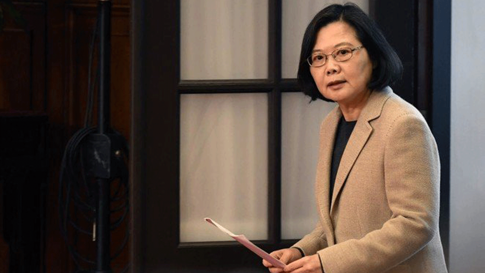 الرئيسة التايوانية تساي إنغ ون تُحذّر المسؤولين التايوانيين من الدخول في أي حوار سري مع الصين في خطاب ألقته بمناسبة العام الجديد.في كانون الثاني/ يناير 2019