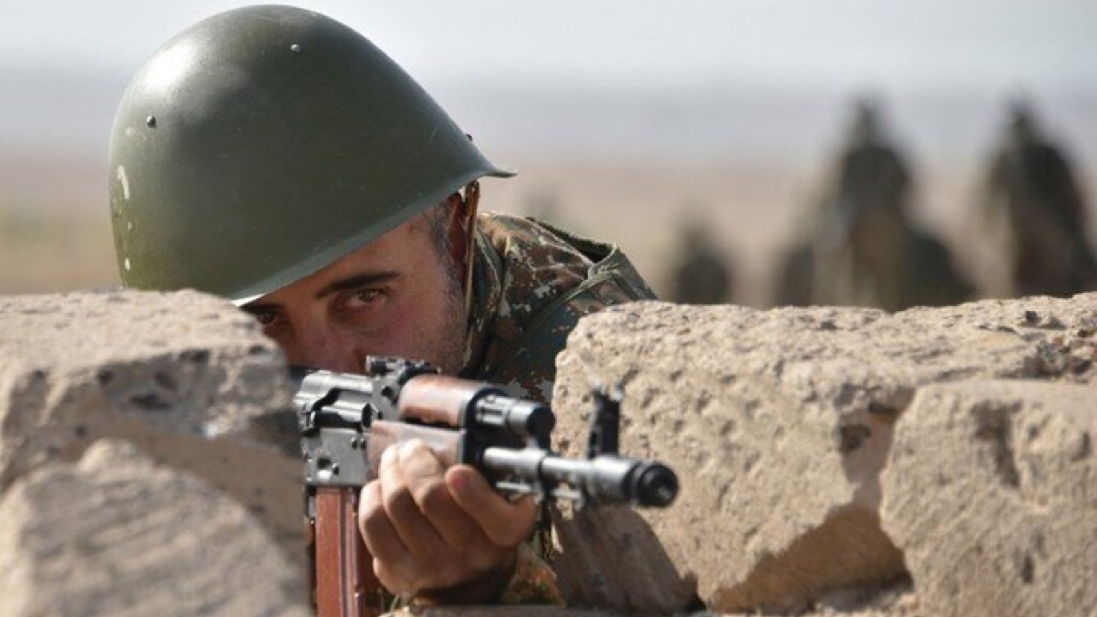 جندي أذربيجاني في ناغورني قره باغ، المنطقة المتنازع عليها مع أرمينيا. (أرشيفية)
