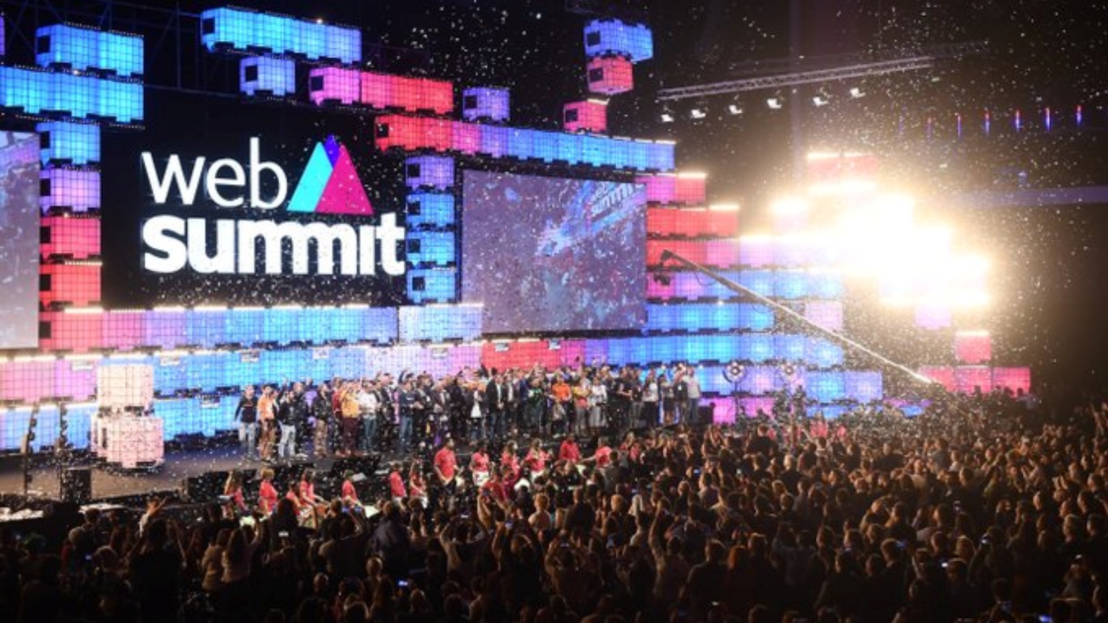 قمة "الويب"، اللّقاء الكبير للإقتصاد الرقمي جمع 70 ألف مشارك خلال النسخة الماضية.