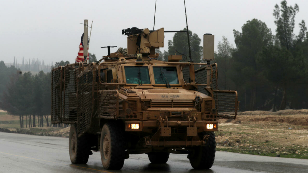 إحدى الآليات التابعة للجيش الأميركي في سوريا في صورة تعود إلى 30 كانون الأول/ديسمبر 2018