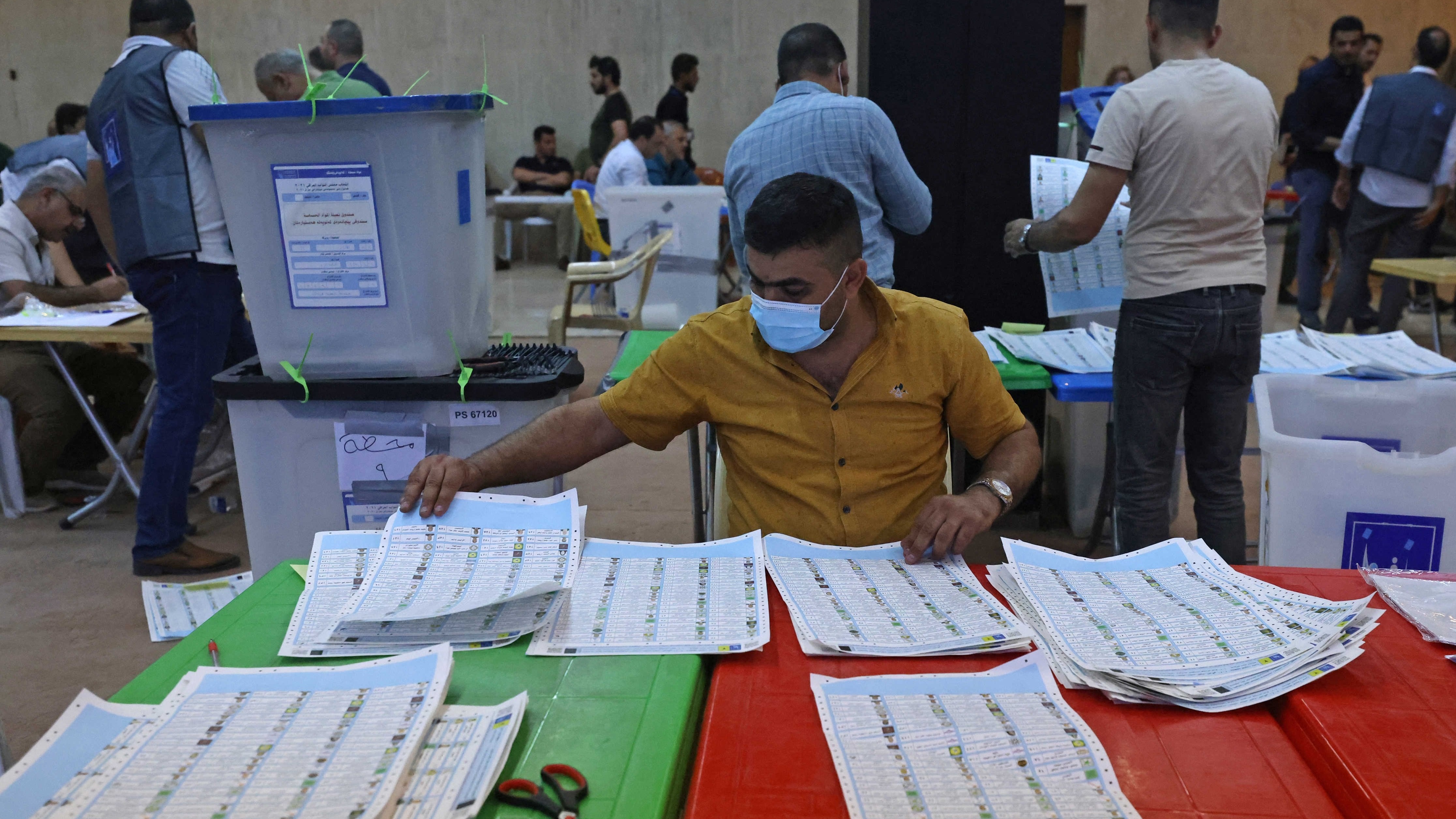 الهيئة القضائية للانتخابات العراقية قررت الاحد 20 نوفمبر 2021 عد 800 محطة اقتراع جديدة