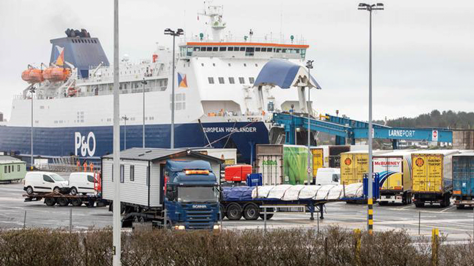  البضائع التي تدخل إيرلندا الشمالية من المملكة المتحدة تخضع للفحص بموجب اتفاقية عام 2019