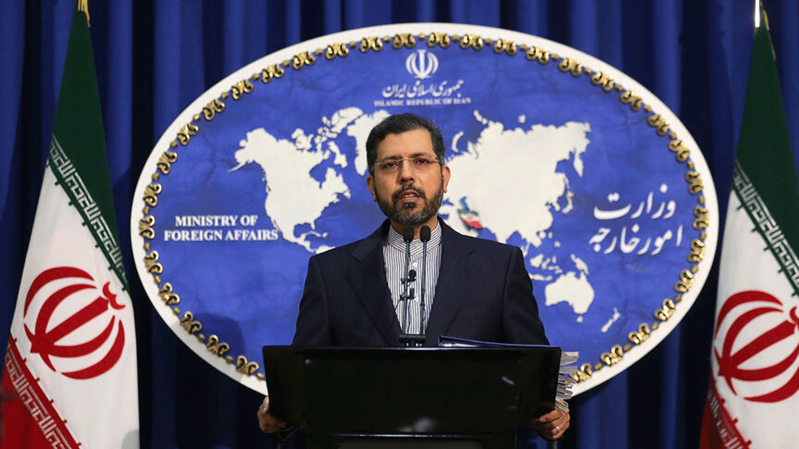 المتحدث باسم وزارة الخارجية الإيرانية سعيد خطيب زاده خلال مؤتمر صحفي في طهران في 22 شباط/ فبراير 2021. 