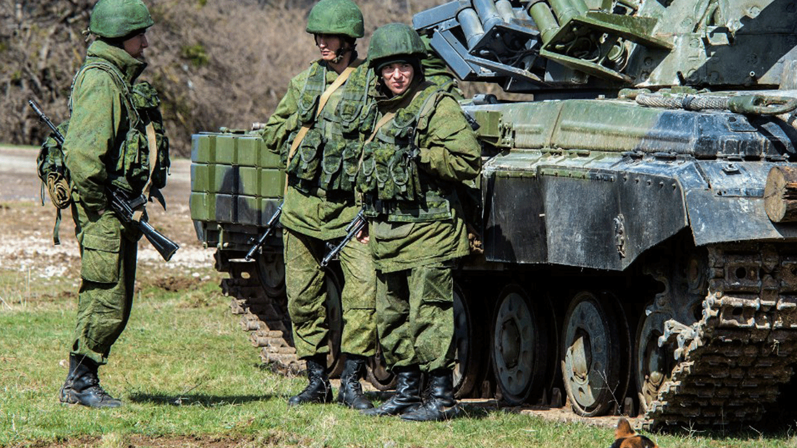 لقطة لقوات روسية بالقرب من حدودها مع أوكرانيا.
