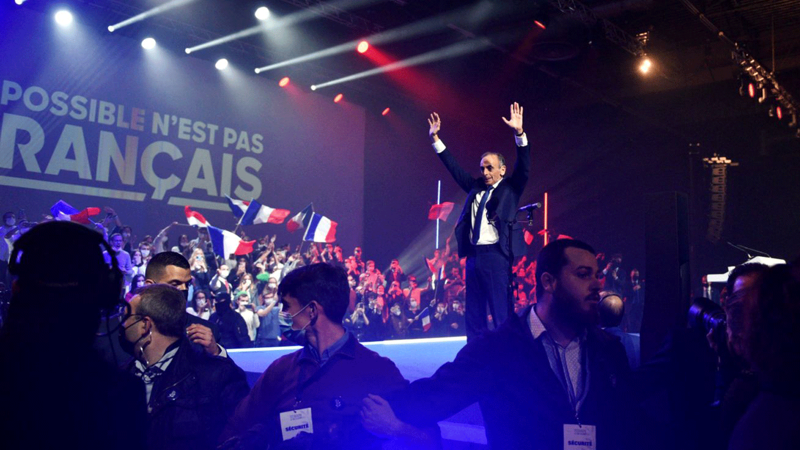 إريك زمور، المحلل الإعلامي الفرنسي من اليمين المتطرف، يُعلِن ترشحه للانتخابات الرئاسية لعام 2022 