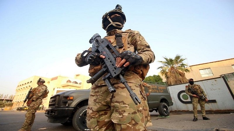 عناصر لقوات سوات العراقية الخاصة التي هاجمت مساء الخميس 30 كانون الاول ديسمبر 2021 منزلا متحصنا به مطلوب