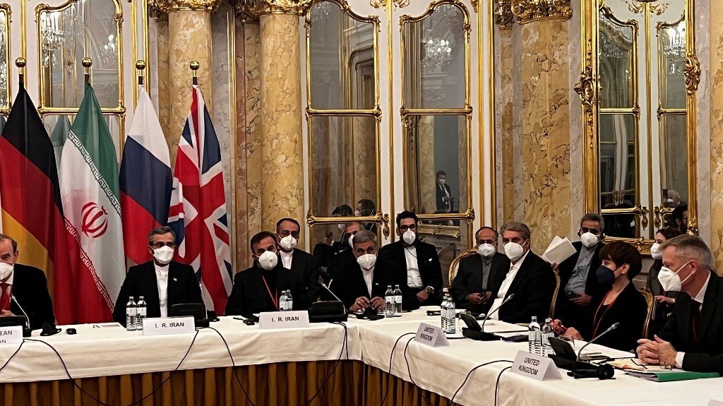 جانب من محادثات فيينا بشأن التوصل إلى اتفاق مع إيران حول برنامجها النووي