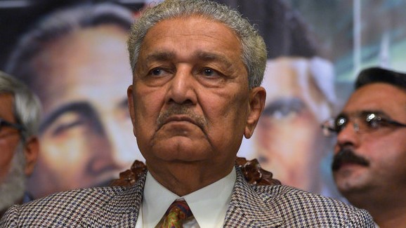 العالم النووي الباكستاني الراحل عبد القدير خان