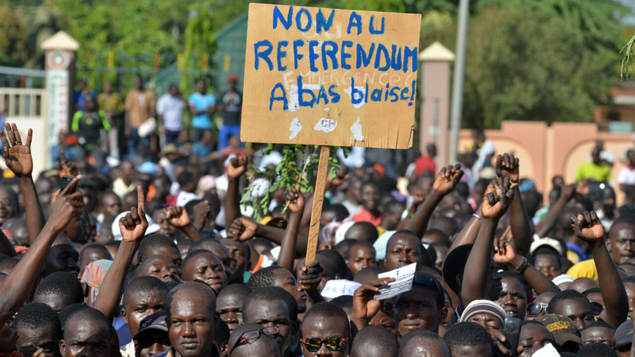 من تظاهرات منددة بالهجمات الإرهابية في بوركينا فاسو