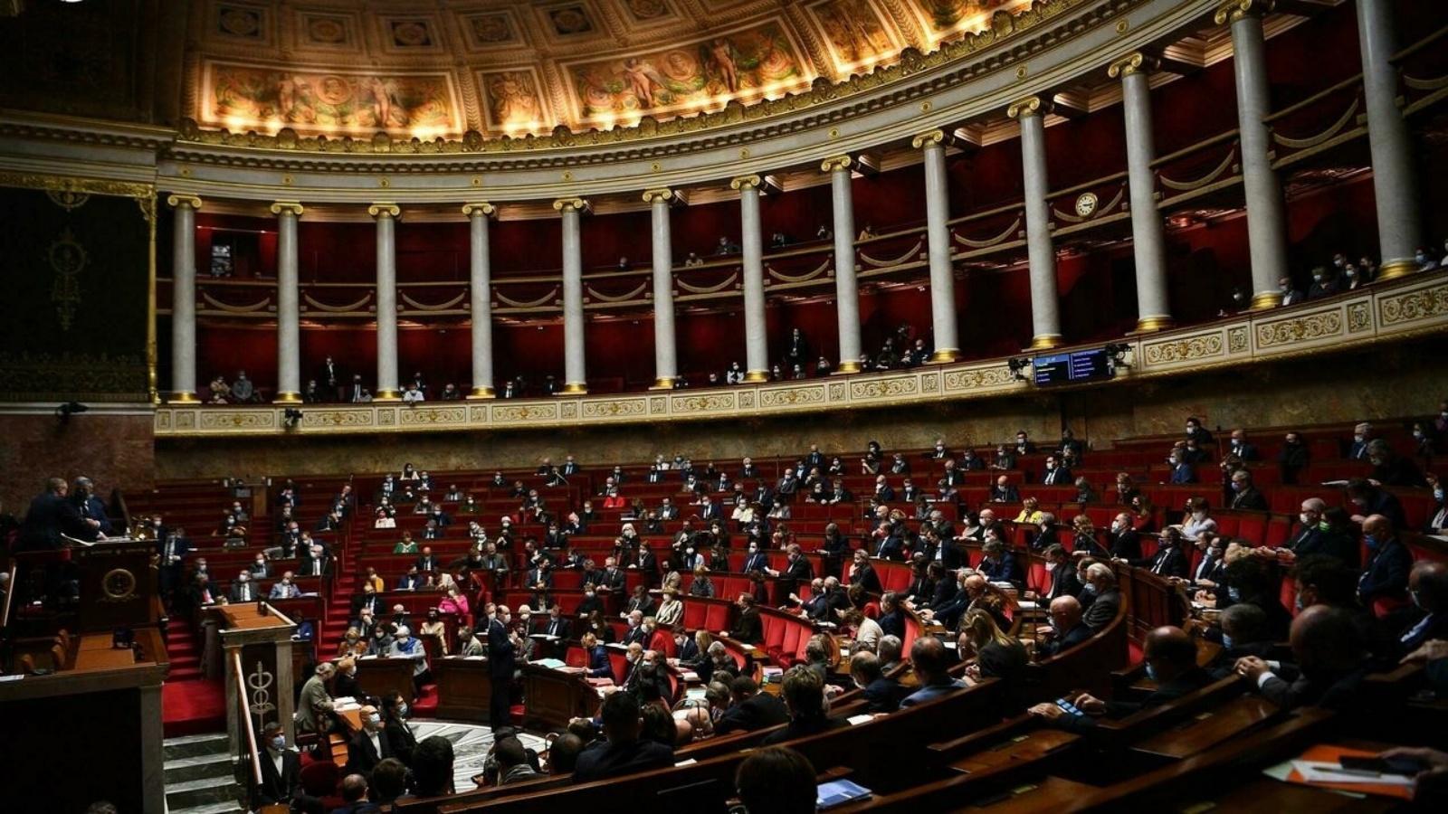 جلسة للجمعية الوطنية الفرنسية في باريس في 04 كانون الثاني/يناير 2022