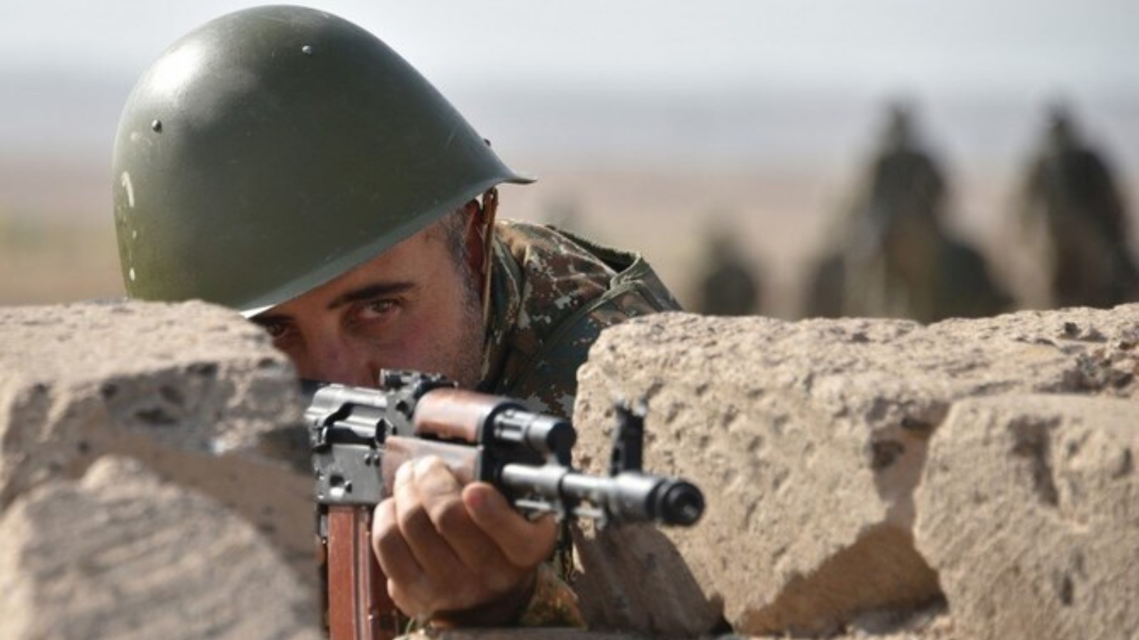 جندي أرميني عند الحدود مع إذربيجان (أرشيفية)