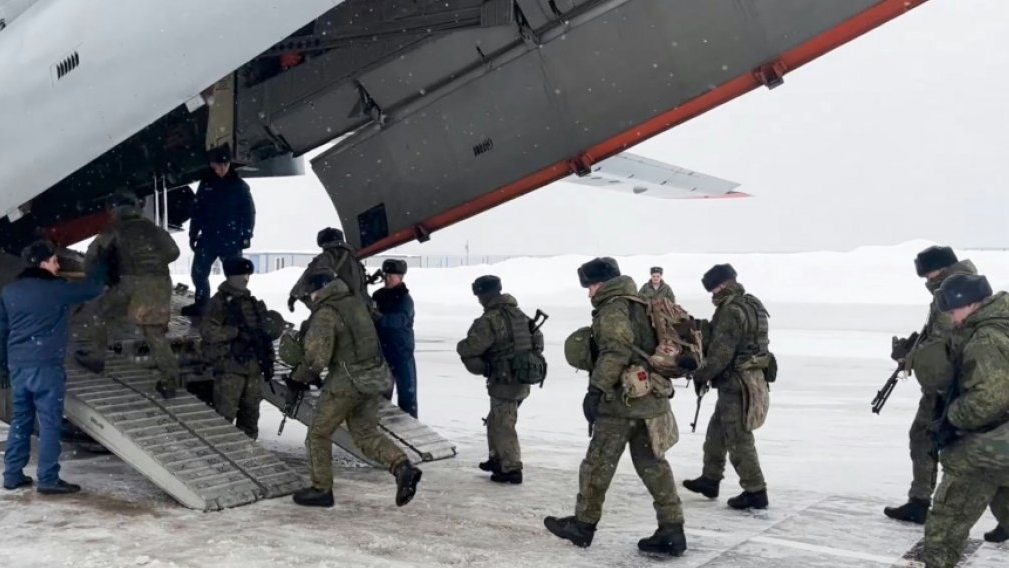 جنود روس إلى كازاخستان في السادس من كانون الثاني/يناير 2022