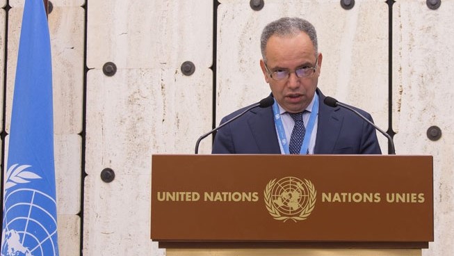 صورة من الأرشيف للخبير الدولي السعودي عبد العزيز المزيني