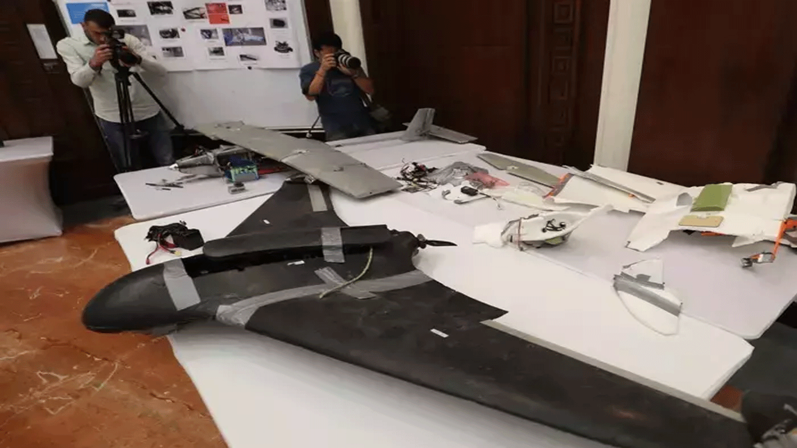 صورة التُقِطَت في 19 يونيو / حزيران 2018 في أبو ظبي تُظهر طائرة بدون طيار للقوات المسلحة الإماراتية تقول إن الحوثيين استخدموها في اليمن في معارك ضد قوات التحالف العربي.