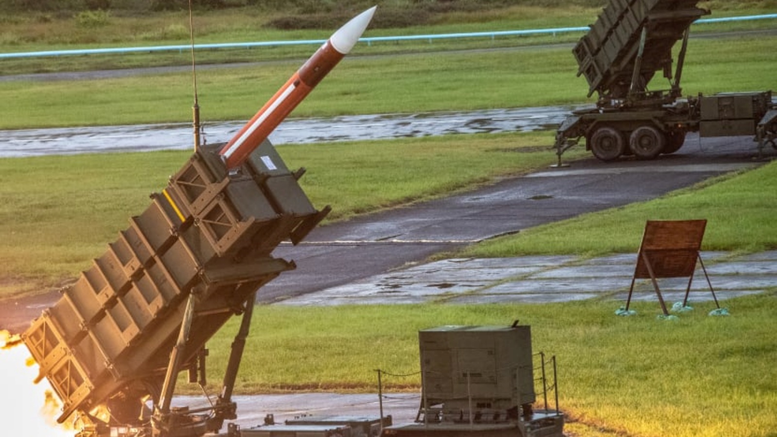 صورة نشرتها وزارة الدفاع التايوانية تظهر إطلاق صاروخ باتريوت 3 أميركي الصنع خلال التدريبات العسكرية السنوية 